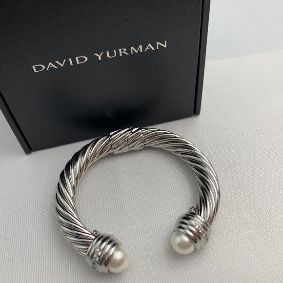 White Pearl Open Silver Bracelet - Picture 2 of 4